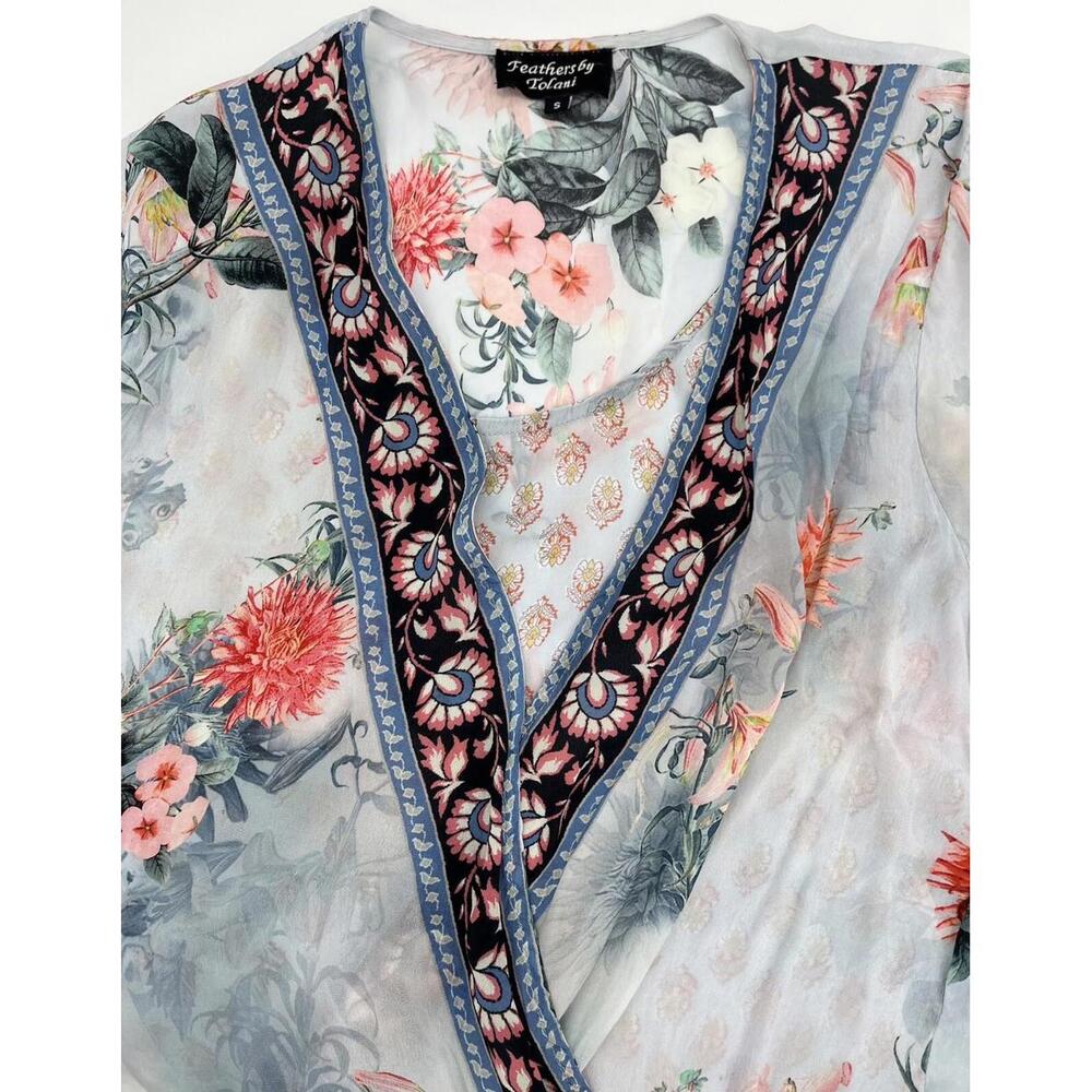 Feathers By Tolani Blouse Womens Small Floral Faux Wrap Lightweight‎ Top - Picture 5 of 5